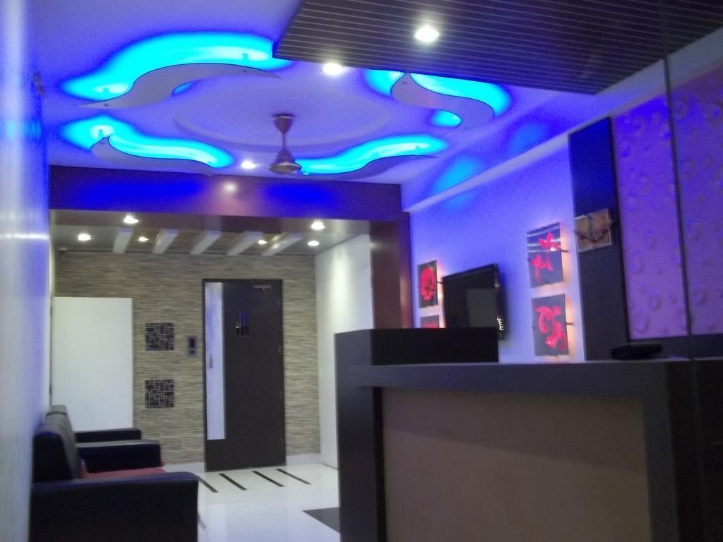 Hotel Sapphire Junagadh Exterior foto